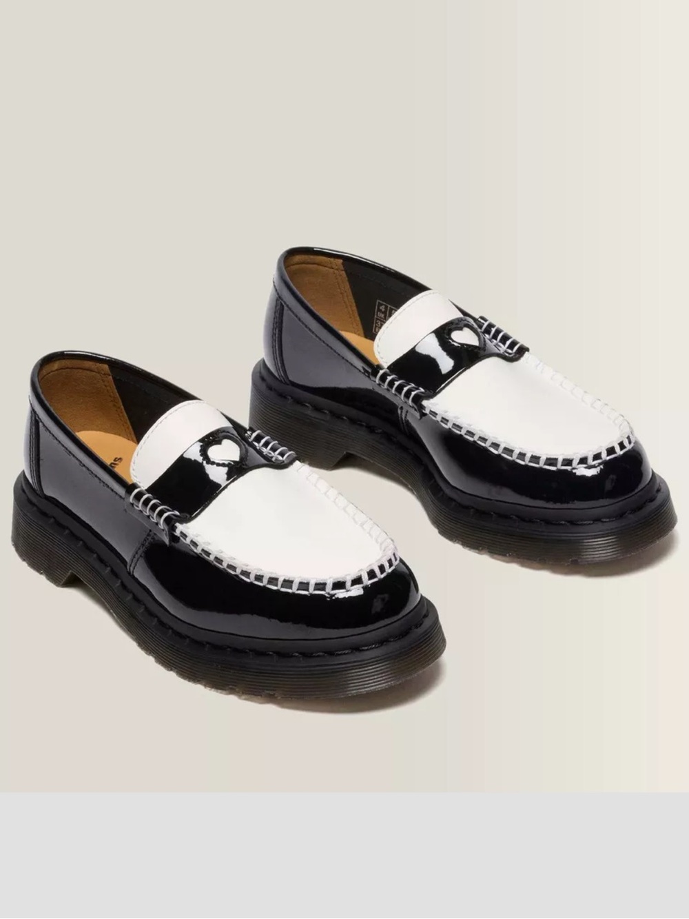 Dr. Martens Penton Heart Loafer Women’s size 7 NEW!!!